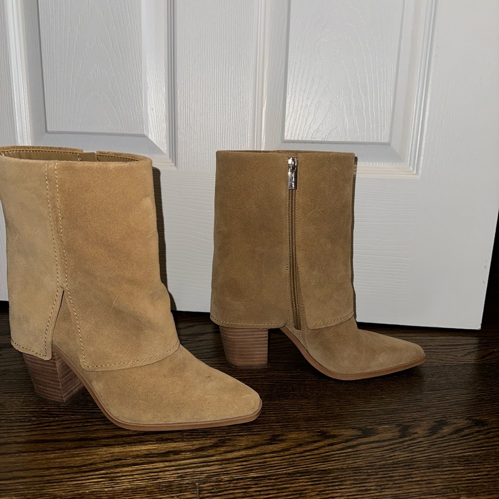 Vince Camuto Tan Heeled Boots Suede Ankle